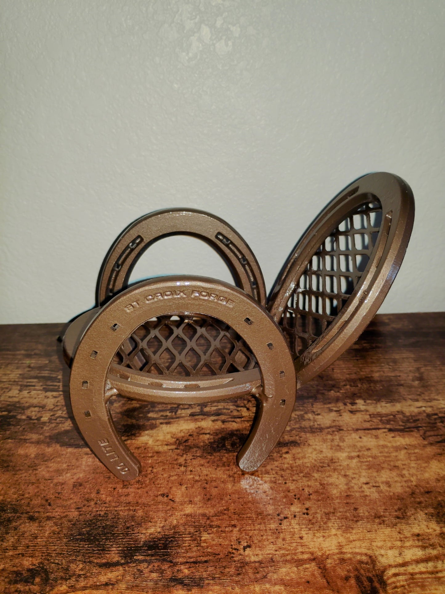 Horseshoe Chair plant stand / Candle holder / cell phone holder